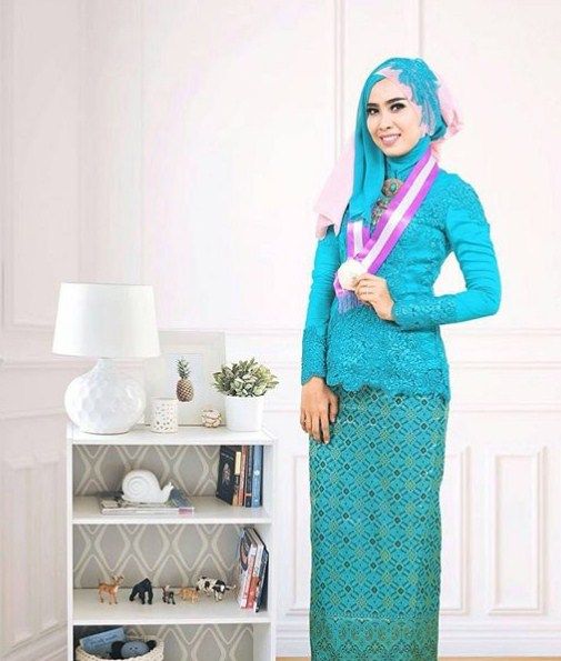 Tips Memilih Kebaya Wisuda Terbaik 50 Gambar Baju Wisuda