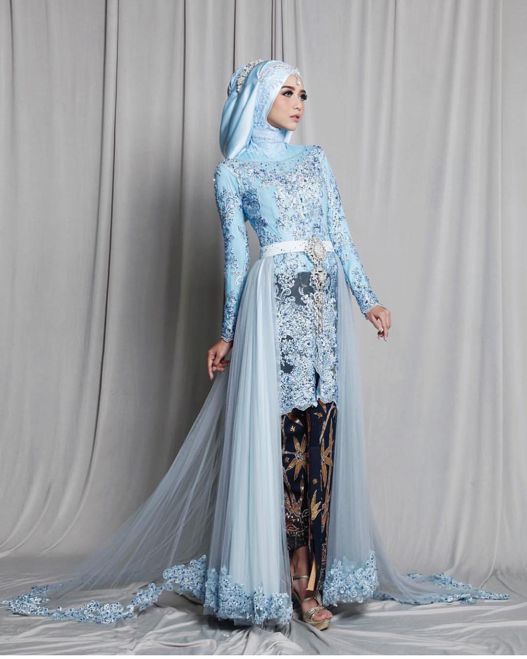 Baju-Kebaya-Akad-Nikah-2018 (1)