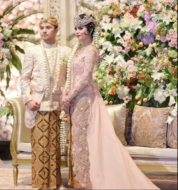 Harga Kebaya Pengantin Adat Jawa Sunda Yang Cantik