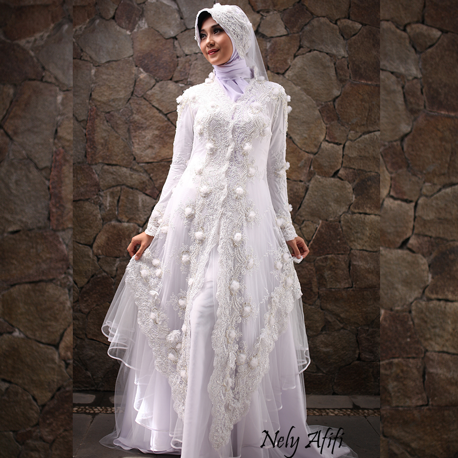 Gaun-Pengantin-Muslimah-Kebaya-Modern-Brocade-Putih-2
