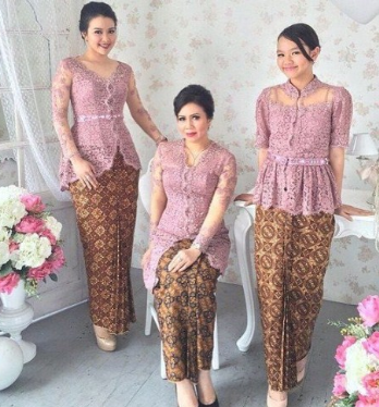 baju-kebaya-modern-untuk-pesta-pernikahan-2