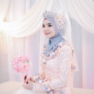 model-kebaya-untuk-pengantin-muslim-paling-cantik